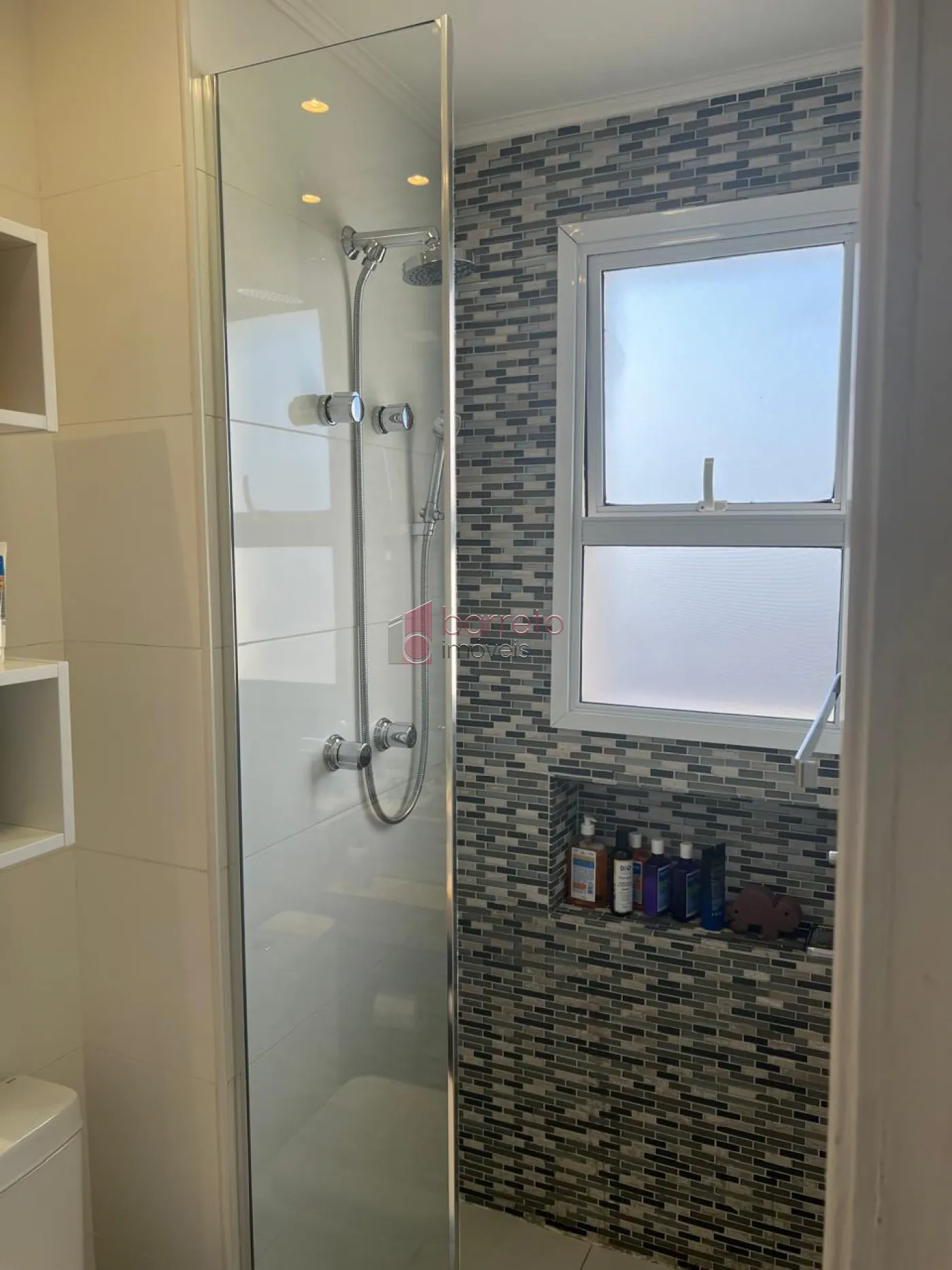 APARTAMENTO À VENDA NO CONDOMÍNIO ALTA VISTA ESMERALDA EM JUNDIAÍ/SP