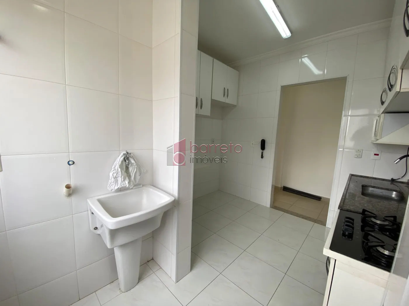 APARTAMENTO PARA VENDA E LOCAÇÃO NO EDIFÍCIO SAINT JAMES – JUNDIAÍ/SP