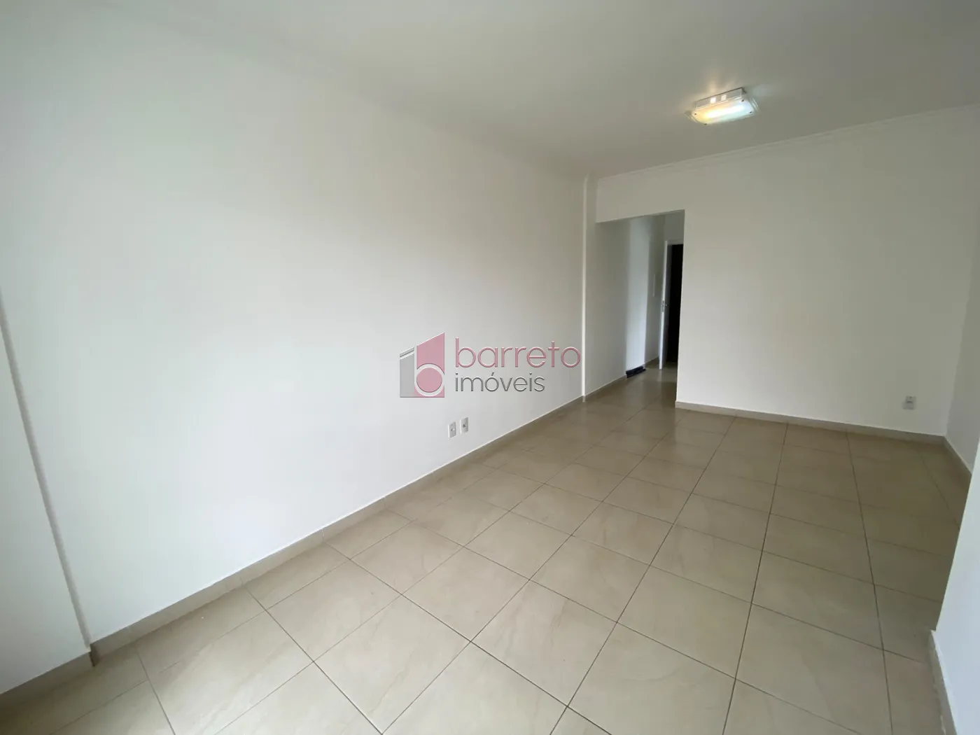 APARTAMENTO PARA VENDA E LOCAÇÃO NO EDIFÍCIO SAINT JAMES – JUNDIAÍ/SP