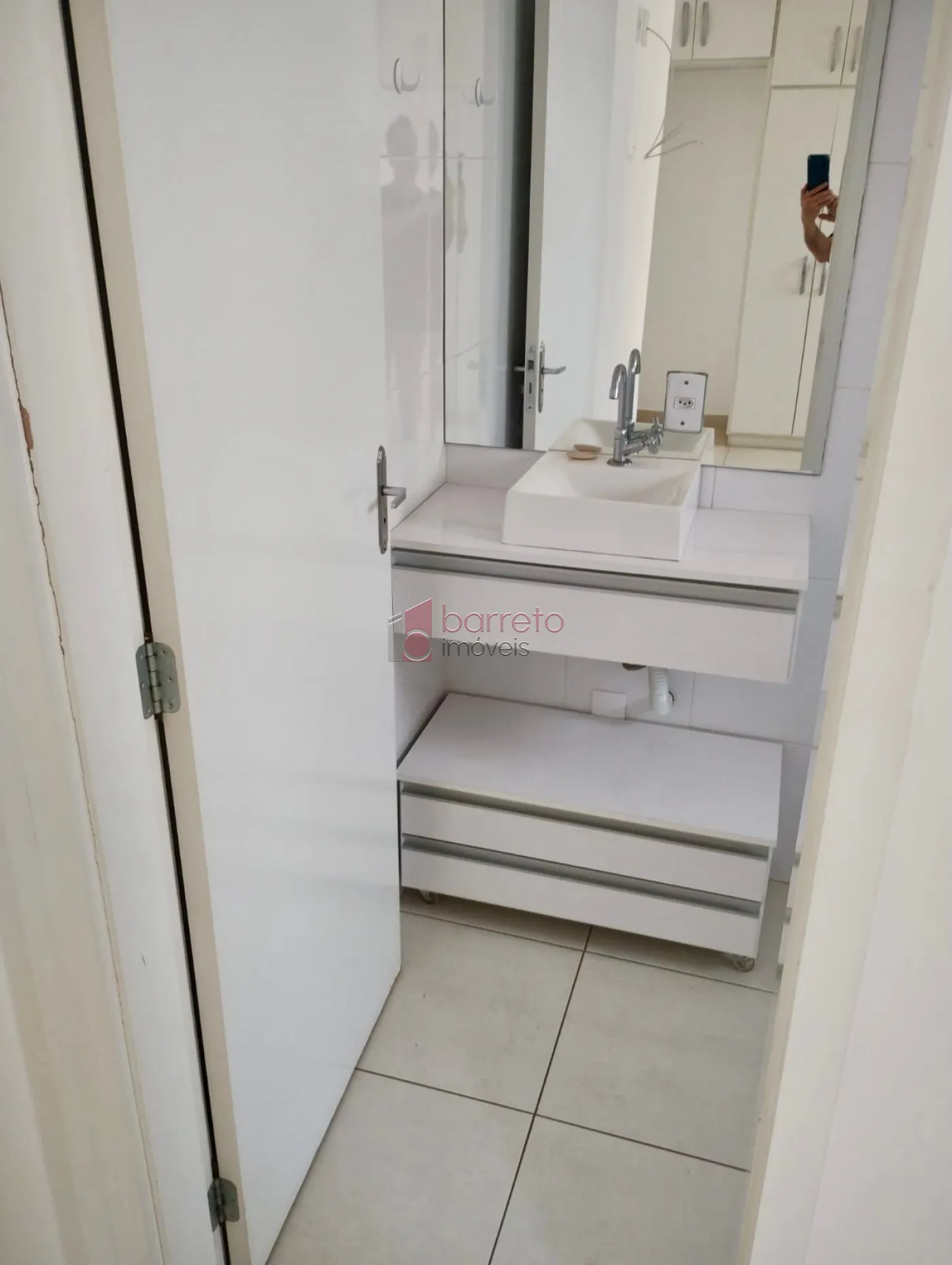APARTAMENTO PARA VENDA E LOCAÇÃO NO EDIFÍCIO SAINT JAMES – JUNDIAÍ/SP