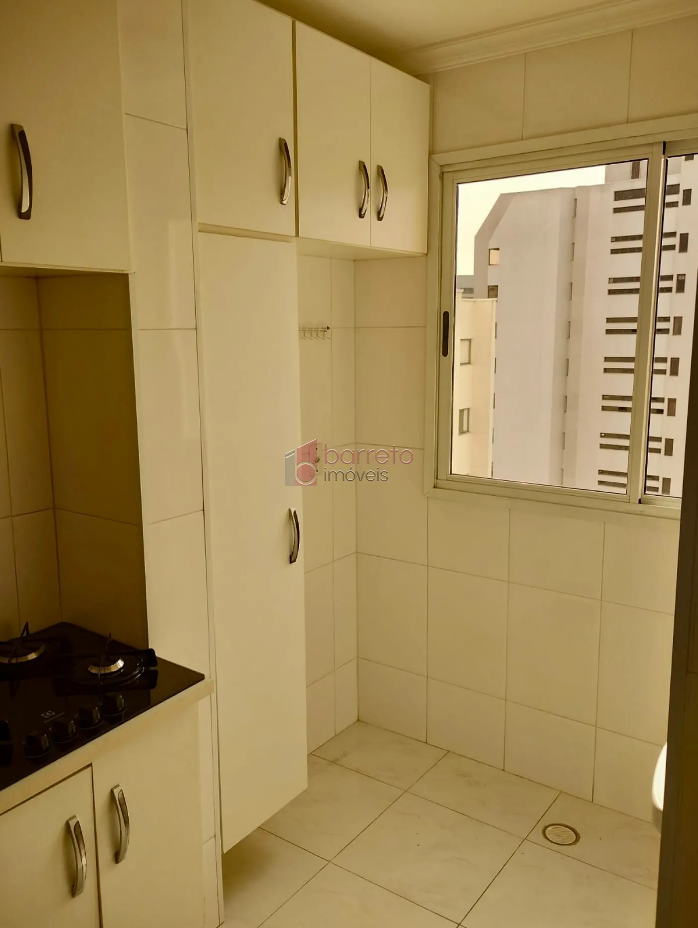 APARTAMENTO PARA VENDA E LOCAÇÃO NO EDIFÍCIO SAINT JAMES – JUNDIAÍ/SP