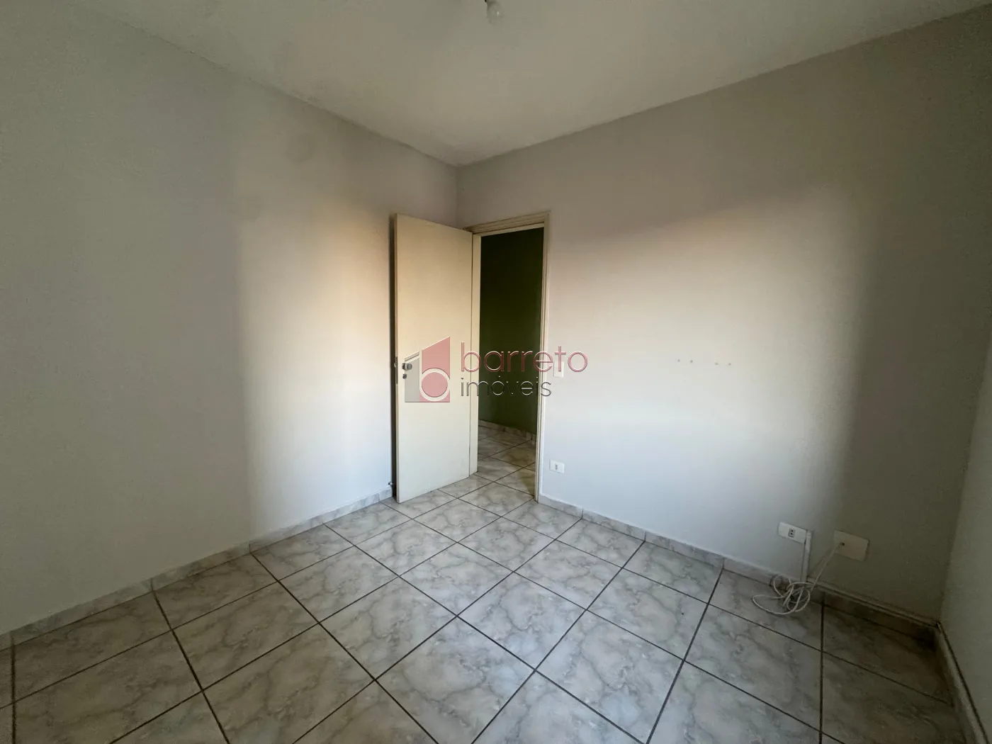 APARTAMENTO PARA VENDA E LOCAÇÃO NO CONDOMÍNIO MARECHAL DEODORO – JUNDIAÍ/SP