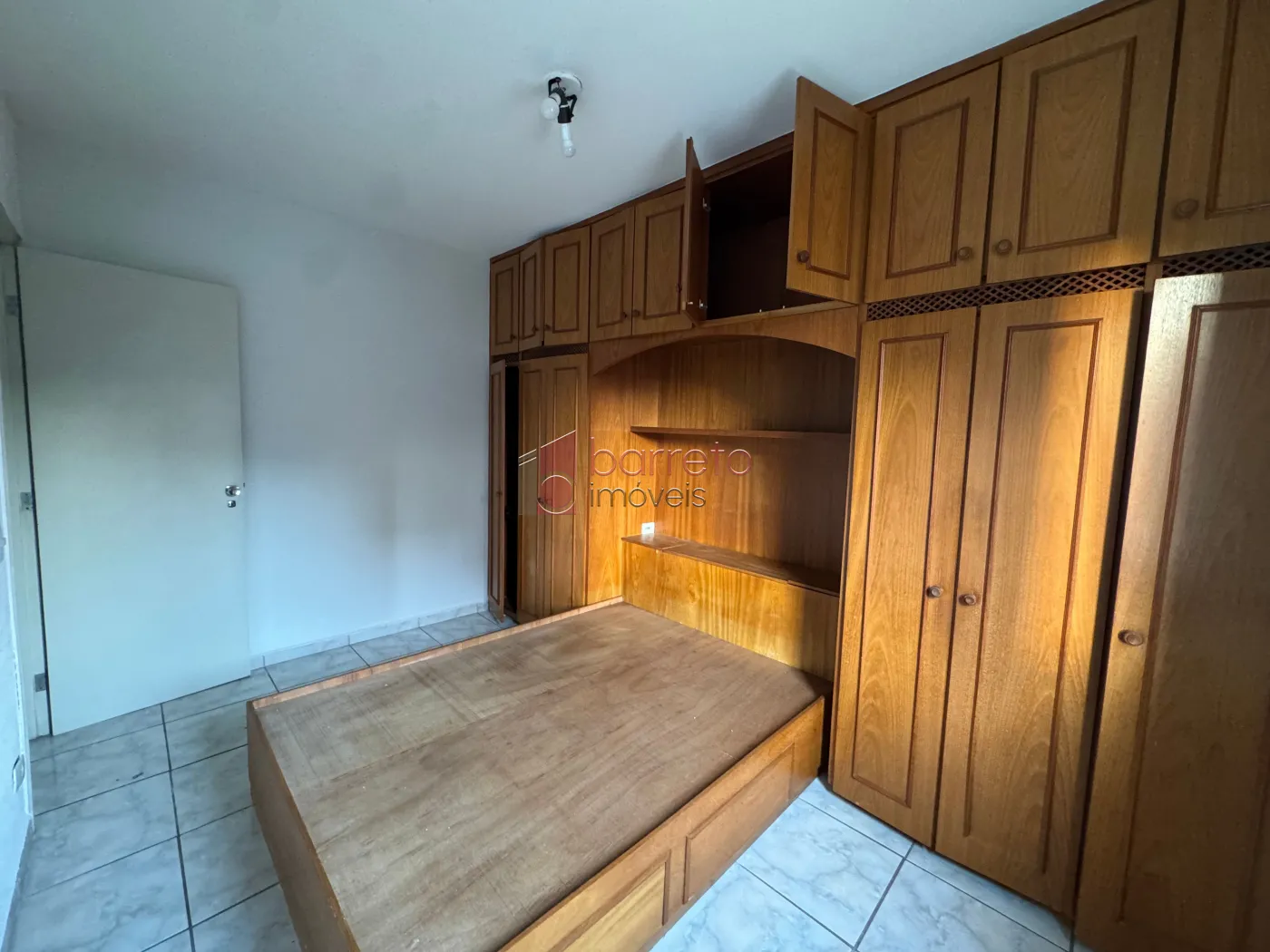 APARTAMENTO PARA VENDA E LOCAÇÃO NO CONDOMÍNIO MARECHAL DEODORO – JUNDIAÍ/SP