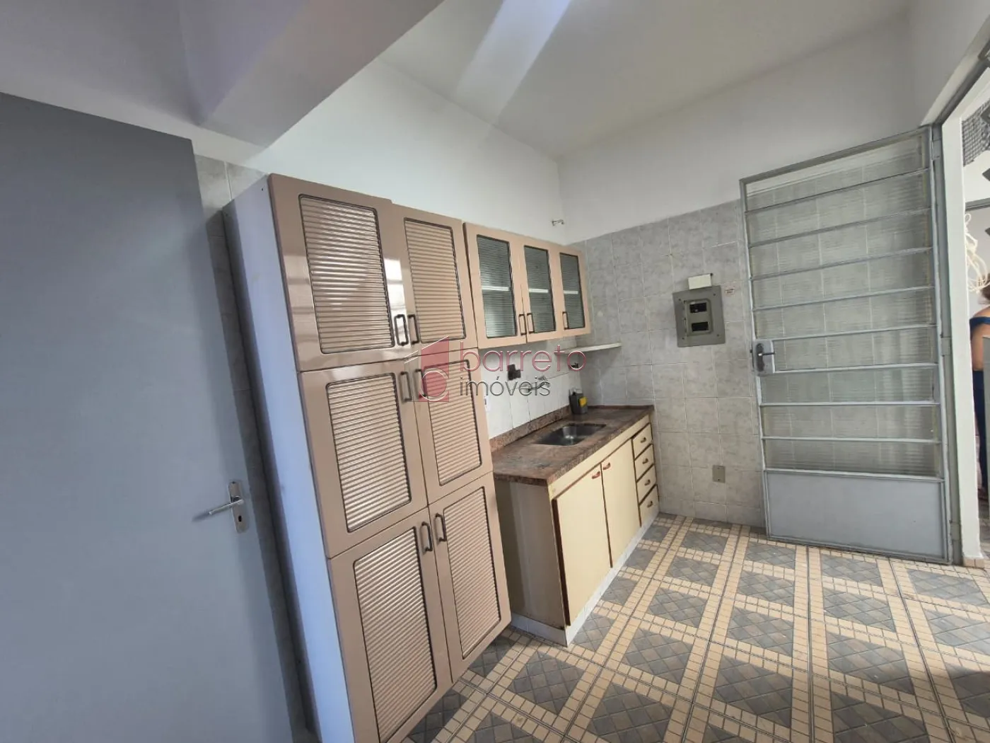 APARTAMENTO À VENDA NO CONDOMÍNIO ANTONIO FARINA NO CENTRO DE JUNDIAÍ/SP