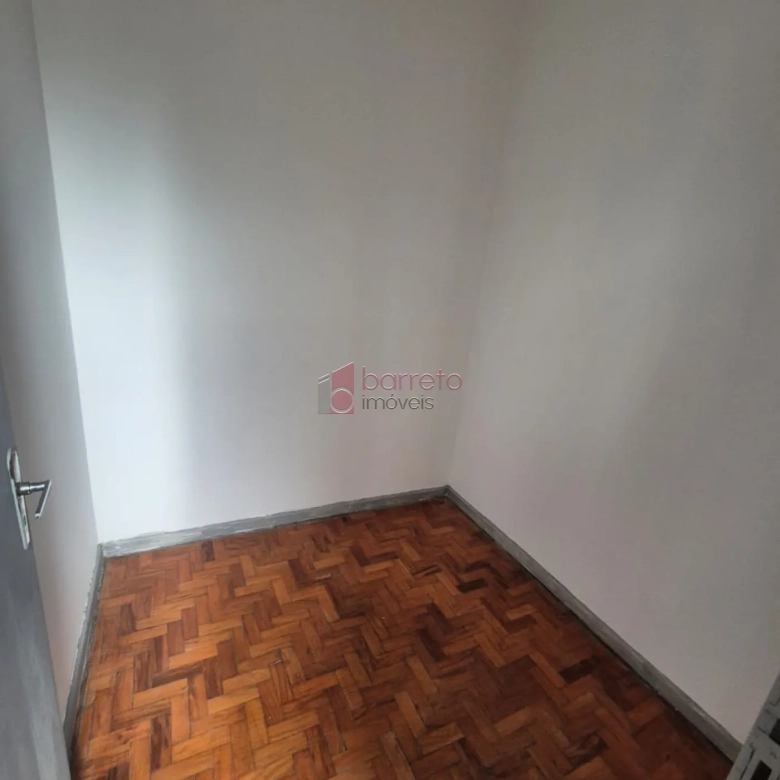 APARTAMENTO À VENDA NO CONDOMÍNIO ANTONIO FARINA NO CENTRO DE JUNDIAÍ/SP