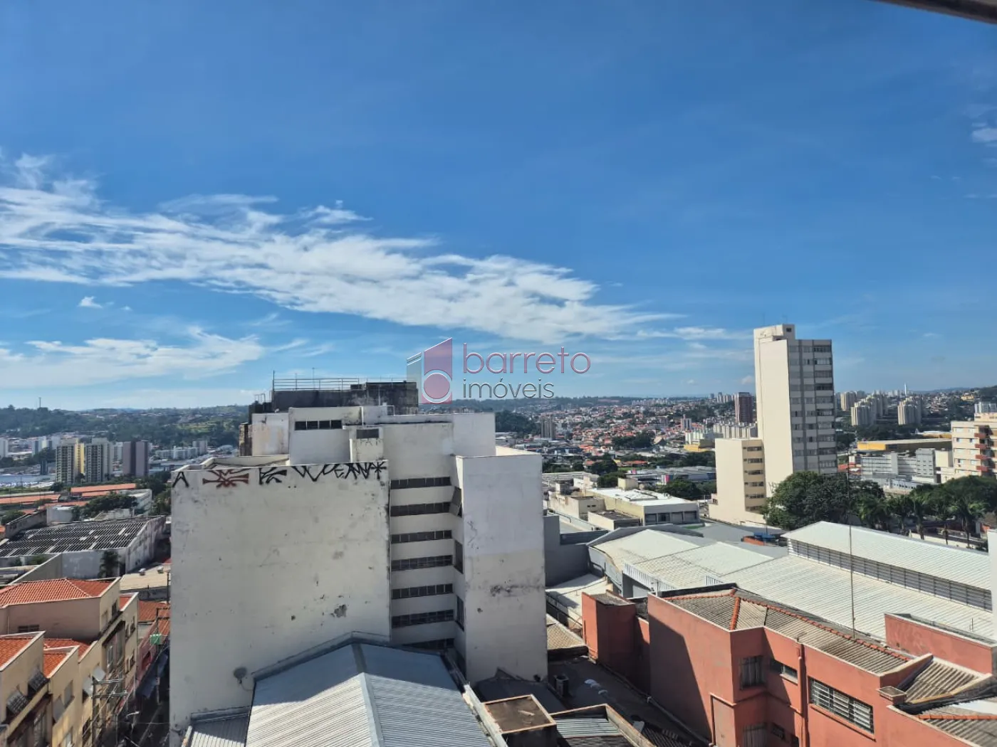 APARTAMENTO À VENDA NO CONDOMÍNIO ANTONIO FARINA NO CENTRO DE JUNDIAÍ/SP