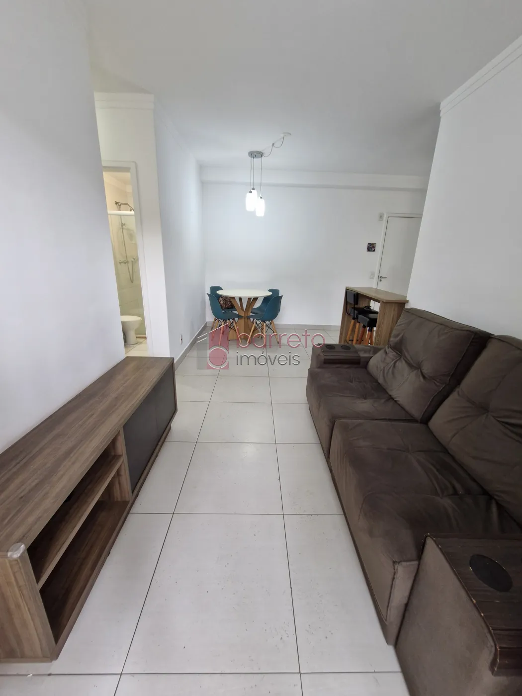 APARTAMENTO MOBILIADO TÉRREO GARDEN PARA LOCAÇÃO NO CONDOMÍNIO PLENO NOVO – JUNDIAÍ/SP