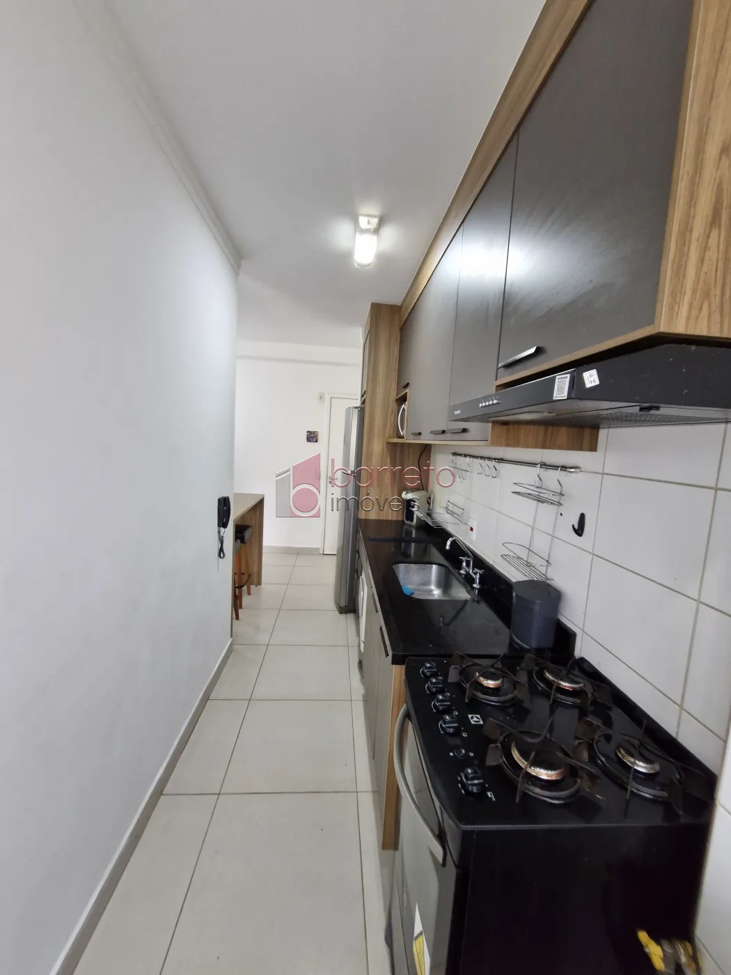 APARTAMENTO MOBILIADO TÉRREO GARDEN PARA LOCAÇÃO NO CONDOMÍNIO PLENO NOVO – JUNDIAÍ/SP
