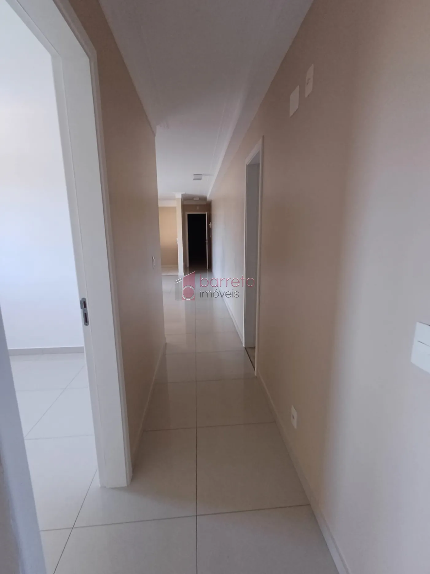 APARTAMENTO PARA LOCAÇÃO NO CONDOMÍNIO RESORT SANTA ANGELA NO BAIRRO ENGORDADOURO – JUNDIAÍ/SP