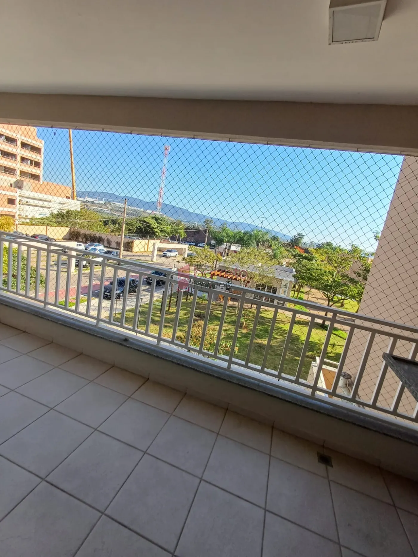 APARTAMENTO PARA LOCAÇÃO NO CONDOMÍNIO RESORT SANTA ANGELA NO BAIRRO ENGORDADOURO – JUNDIAÍ/SP