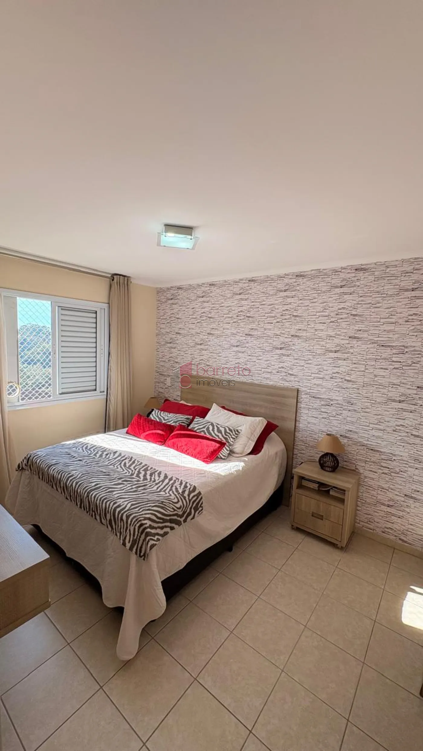 APARTAMENTO À VENDA NO CONDOMÍNIO RAVENNA NO BAIRRO  ENGORDADOURO EM JUNDIAÍ/SP
