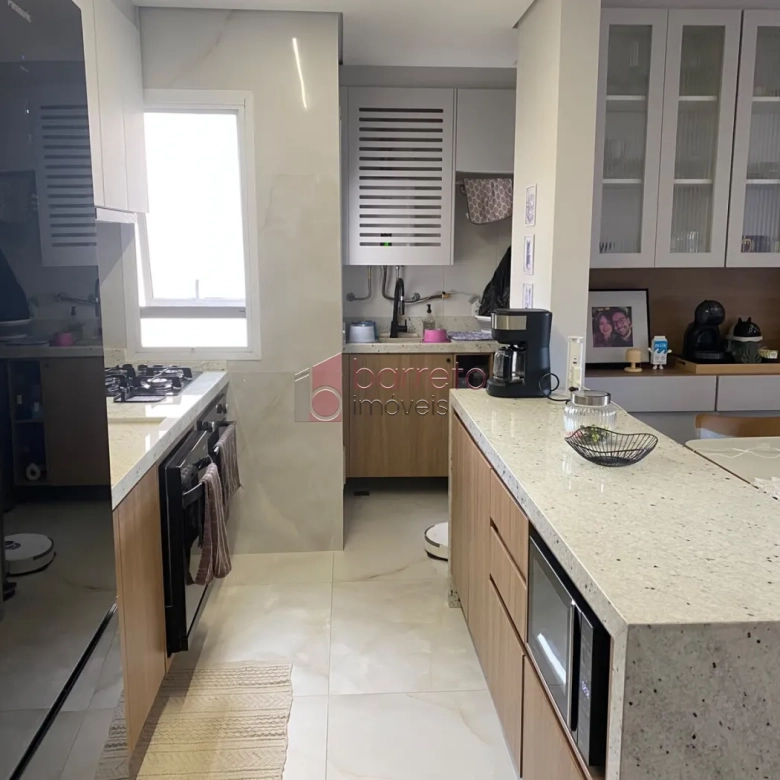 APARTAMENTO À VENDA NO CONDOMÍNIO LIFE RESIDENCIAL EM JUNDIAÍ/SP