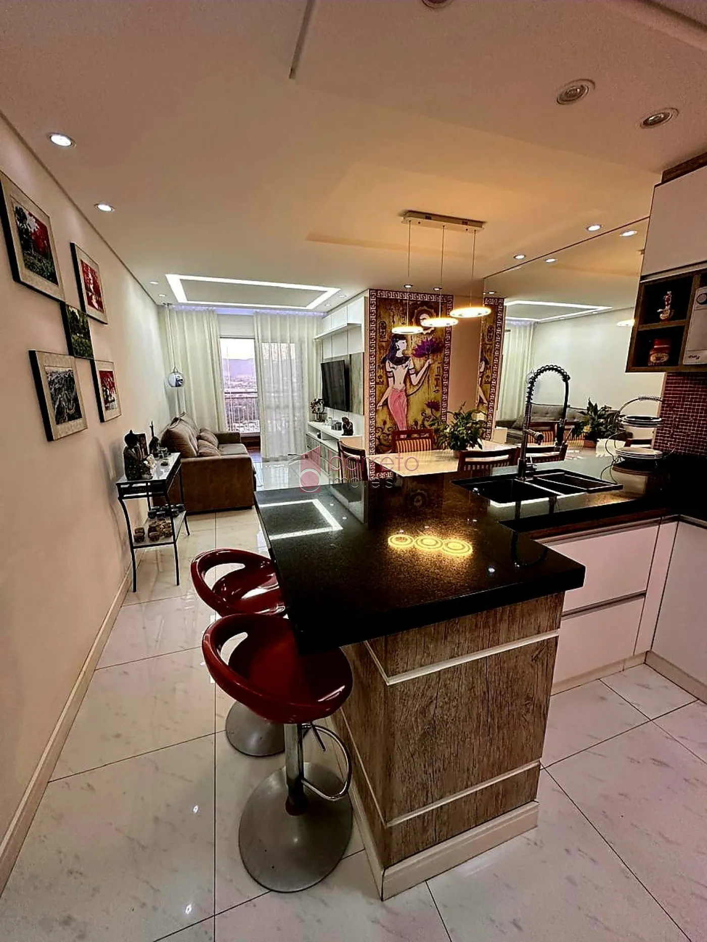 APARTAMENTO À VENDA NO CONDOMÍNIO HANBURY PARK – ENGORDADOURO – JUNDIAÍ/SP