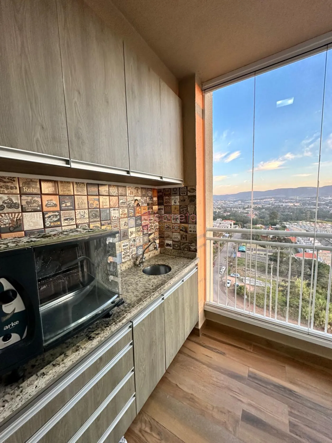 APARTAMENTO À VENDA NO CONDOMÍNIO HANBURY PARK – ENGORDADOURO – JUNDIAÍ/SP