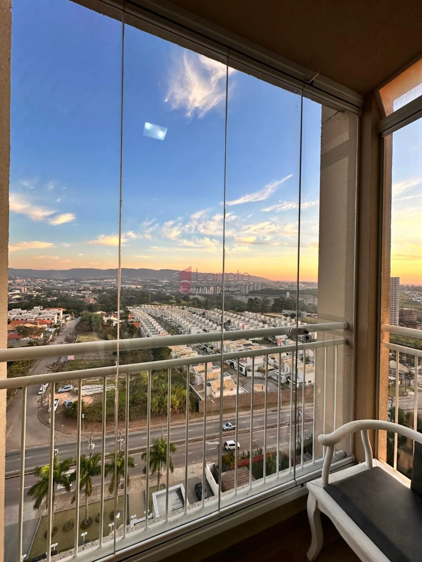 APARTAMENTO À VENDA NO CONDOMÍNIO HANBURY PARK – ENGORDADOURO – JUNDIAÍ/SP