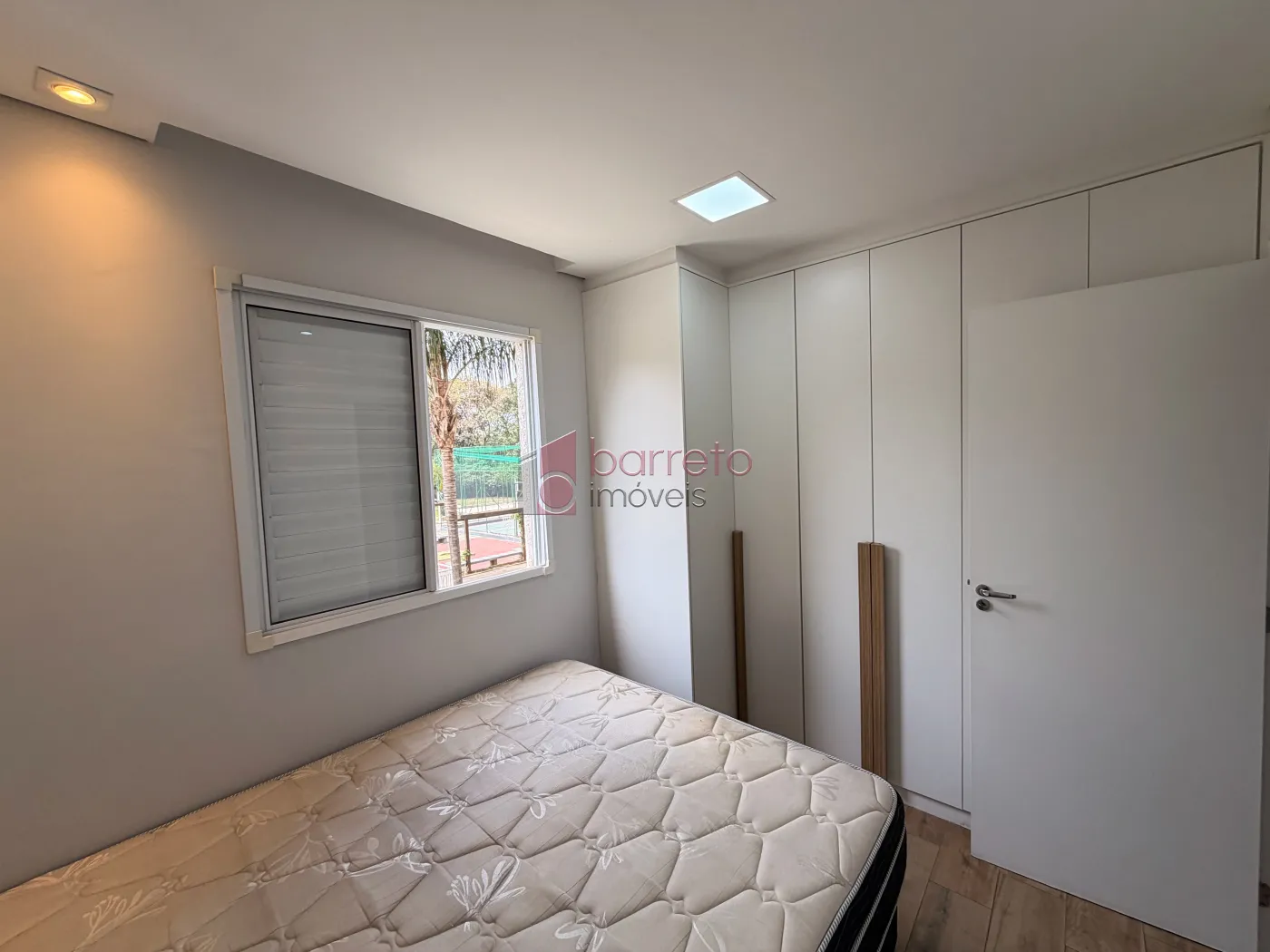 APARTAMENTO MOBILIADO PARA LOCAÇÃO NO CONDOMÍNIO PLENO NO ENGORDADOURO – JUNDIAÍ/SP