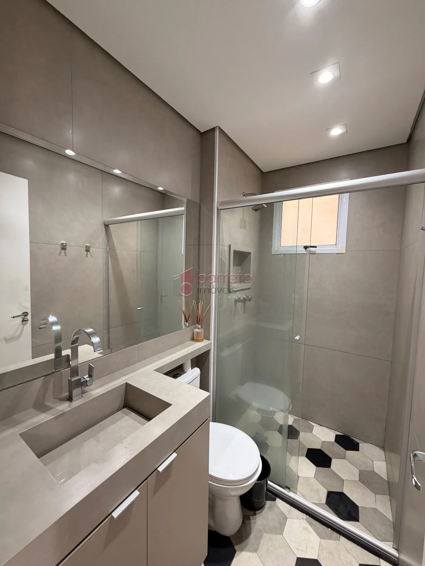 APARTAMENTO MOBILIADO PARA LOCAÇÃO NO CONDOMÍNIO PLENO NO ENGORDADOURO – JUNDIAÍ/SP