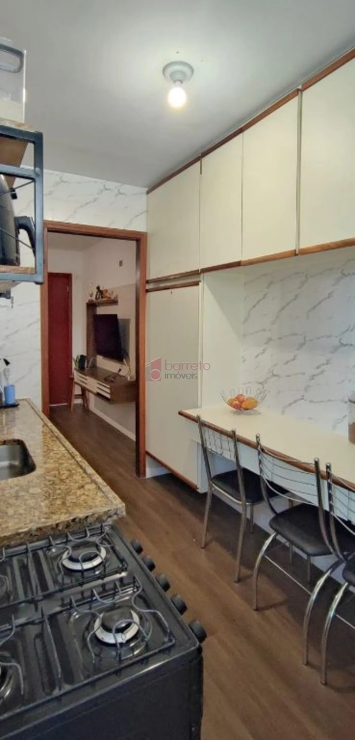 APARTAMENTO TÉRREO À VENDA NO CONDOMÍNIO ANHANGUERA NO JARDIM ANA MARIA EM JUNDIAÍ/SP