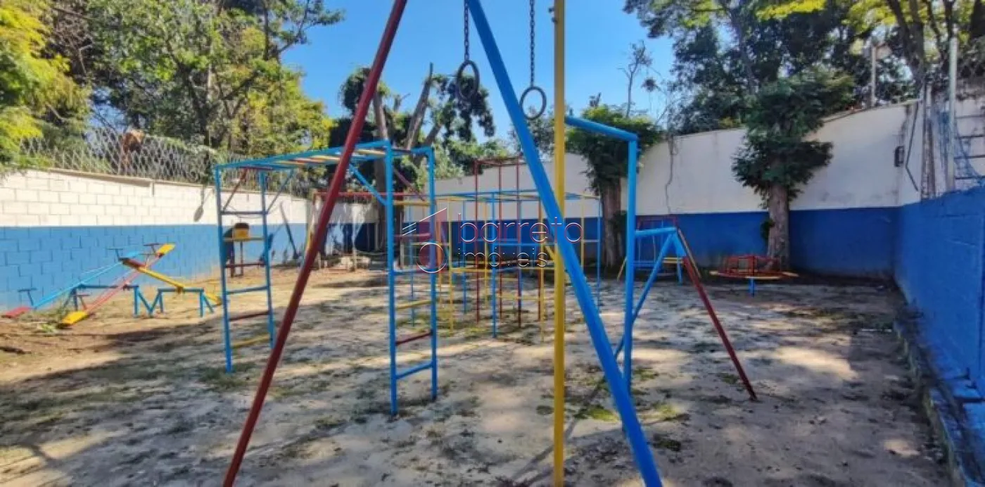 APARTAMENTO TÉRREO À VENDA NO CONDOMÍNIO ANHANGUERA NO JARDIM ANA MARIA EM JUNDIAÍ/SP
