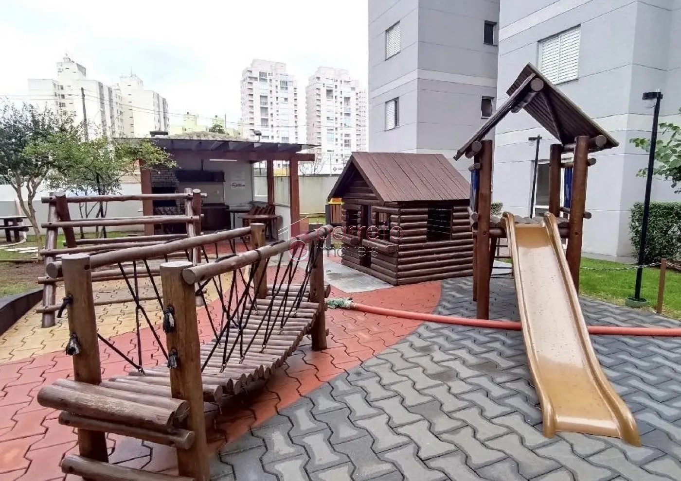 APARTAMENTO À VENDA NO CONDOMÍNIO VISTA CENTRALE – JARDIM DAS SAMAMBAIAS – JUNDIAÍ/SP