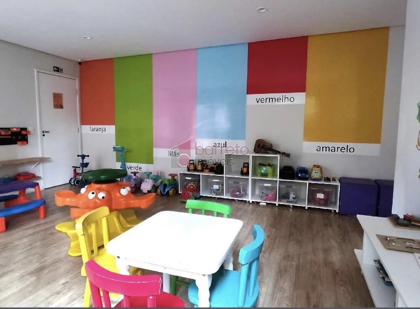 APARTAMENTO À VENDA NO CONDOMÍNIO VISTA CENTRALE – JARDIM DAS SAMAMBAIAS – JUNDIAÍ/SP