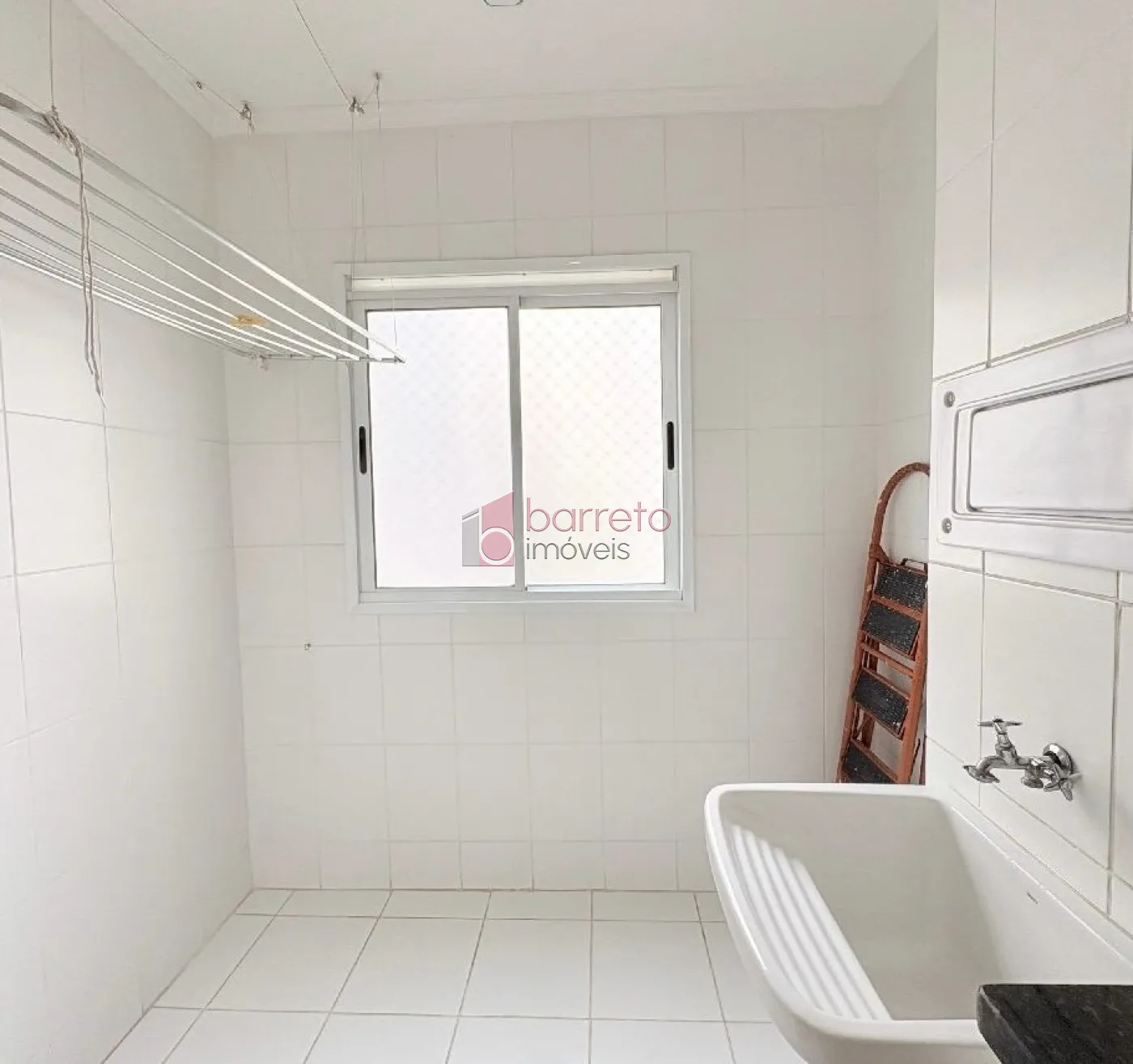APARTAMENTO À VENDA NO CONDOMÍNIO VISTA CENTRALE – JARDIM DAS SAMAMBAIAS – JUNDIAÍ/SP