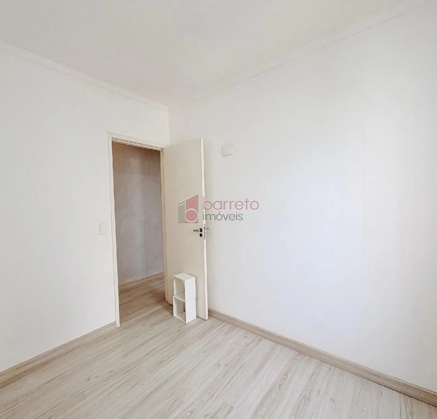 APARTAMENTO À VENDA NO CONDOMÍNIO VISTA CENTRALE – JARDIM DAS SAMAMBAIAS – JUNDIAÍ/SP