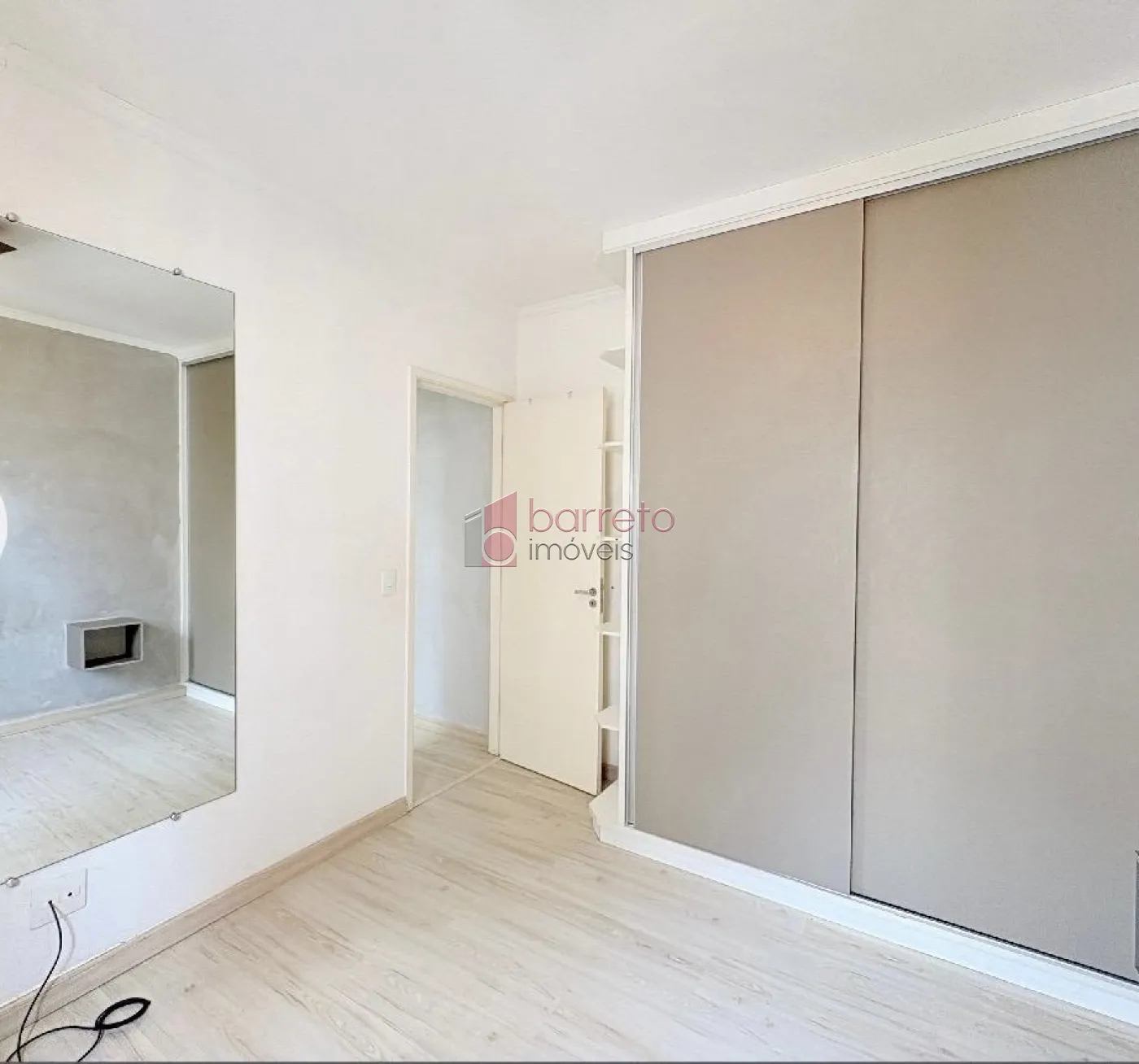 APARTAMENTO À VENDA NO CONDOMÍNIO VISTA CENTRALE – JARDIM DAS SAMAMBAIAS – JUNDIAÍ/SP