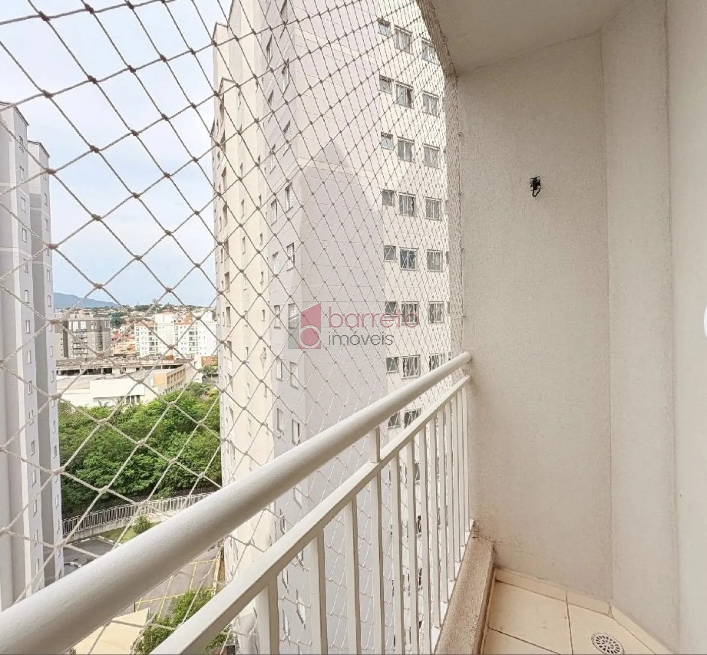APARTAMENTO À VENDA NO CONDOMÍNIO VISTA CENTRALE – JARDIM DAS SAMAMBAIAS – JUNDIAÍ/SP