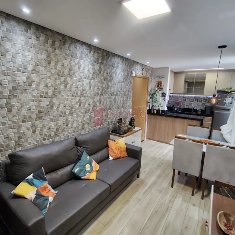 APARTAMENTO COM 02 QUARTOS À VENDA NO CONDOMÍNIO ALTOS DA SAMUEL MARTINS – JARDIM DO LAGO – JUNDIAÍ/SP