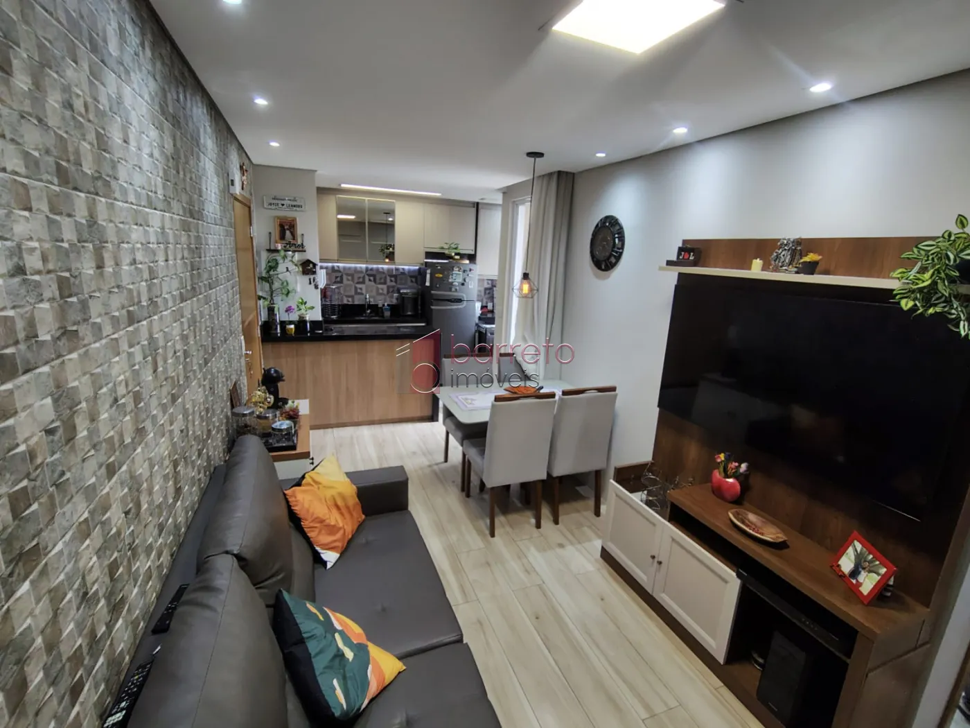 APARTAMENTO COM 02 QUARTOS À VENDA NO CONDOMÍNIO ALTOS DA SAMUEL MARTINS – JARDIM DO LAGO – JUNDIAÍ/SP
