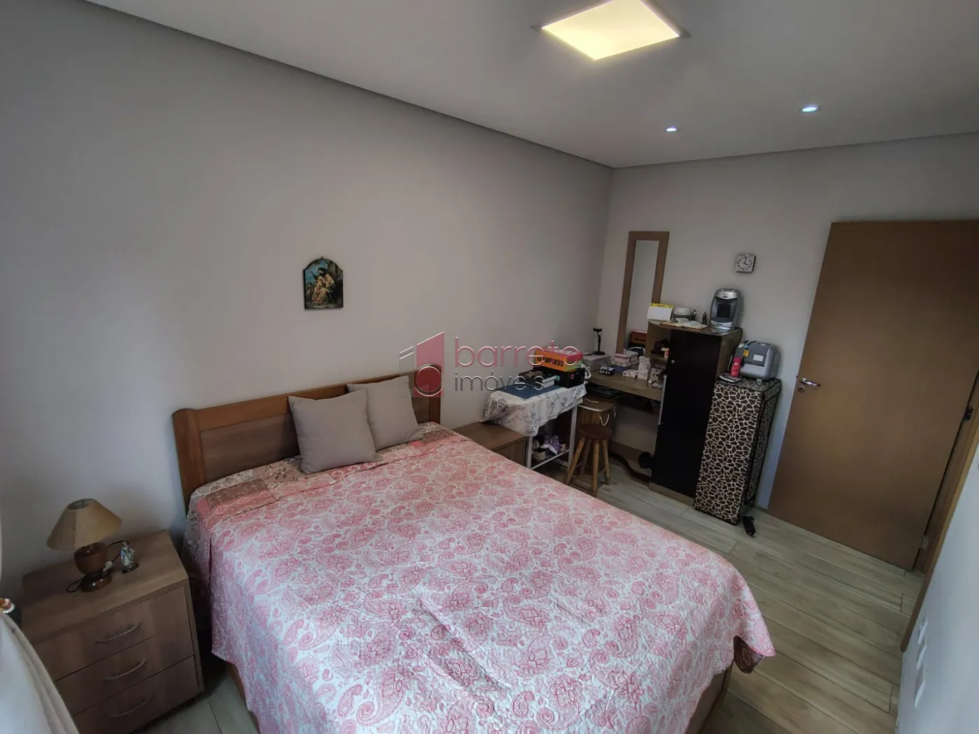 APARTAMENTO COM 02 QUARTOS À VENDA NO CONDOMÍNIO ALTOS DA SAMUEL MARTINS – JARDIM DO LAGO – JUNDIAÍ/SP
