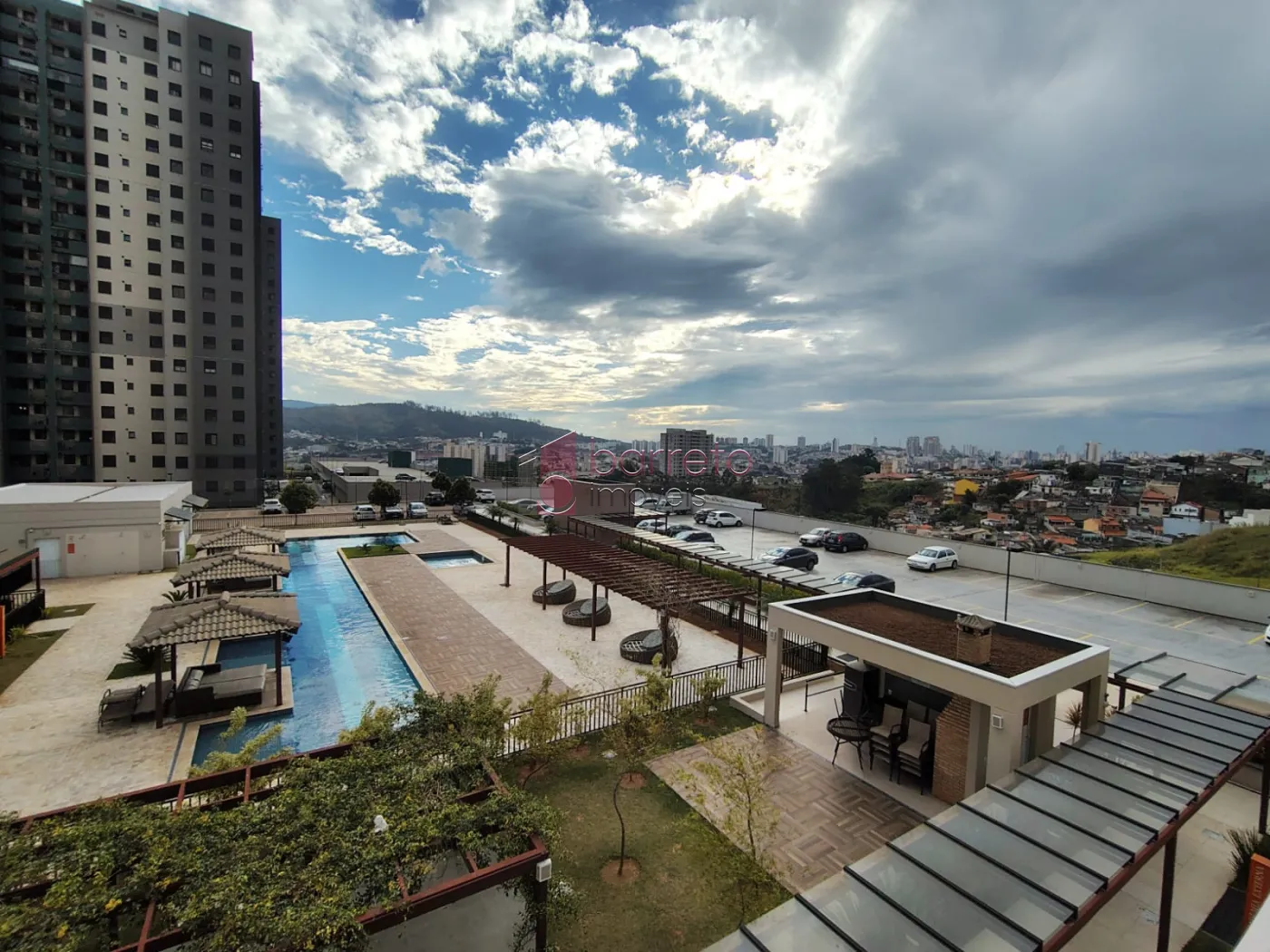 APARTAMENTO COM 02 QUARTOS À VENDA NO CONDOMÍNIO ALTOS DA SAMUEL MARTINS – JARDIM DO LAGO – JUNDIAÍ/SP