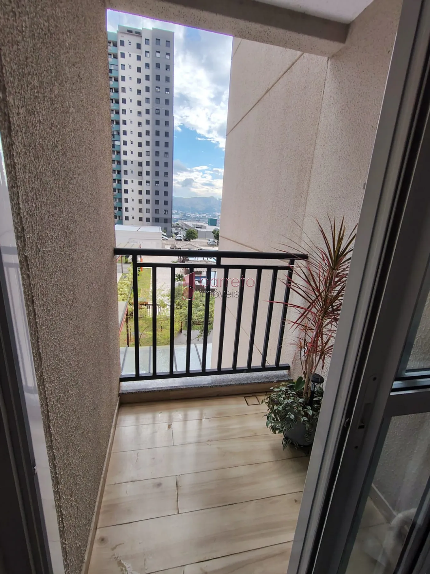 APARTAMENTO COM 02 QUARTOS À VENDA NO CONDOMÍNIO ALTOS DA SAMUEL MARTINS – JARDIM DO LAGO – JUNDIAÍ/SP