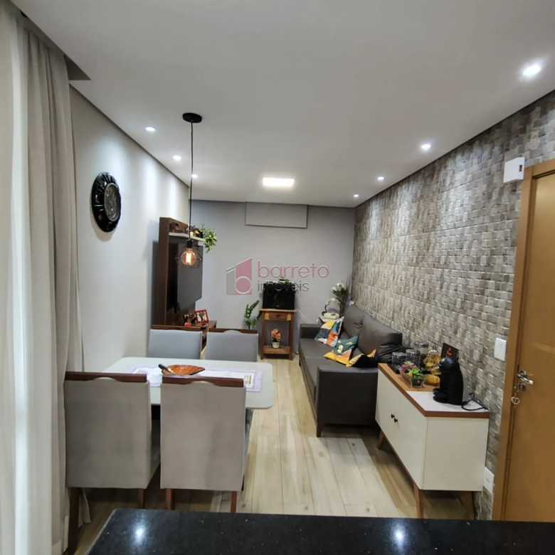 APARTAMENTO COM 02 QUARTOS À VENDA NO CONDOMÍNIO ALTOS DA SAMUEL MARTINS – JARDIM DO LAGO – JUNDIAÍ/SP