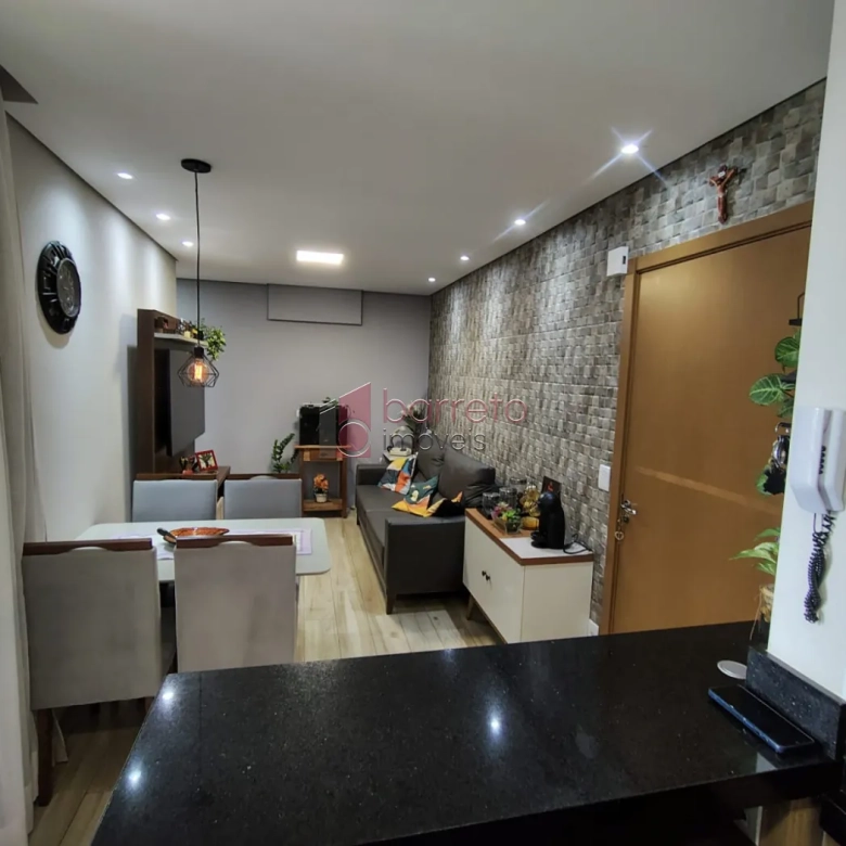 APARTAMENTO COM 02 QUARTOS À VENDA NO CONDOMÍNIO ALTOS DA SAMUEL MARTINS – JARDIM DO LAGO – JUNDIAÍ/SP