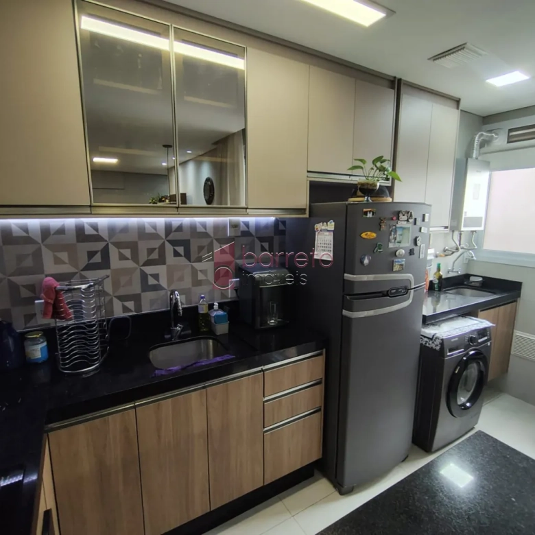 APARTAMENTO COM 02 QUARTOS À VENDA NO CONDOMÍNIO ALTOS DA SAMUEL MARTINS – JARDIM DO LAGO – JUNDIAÍ/SP