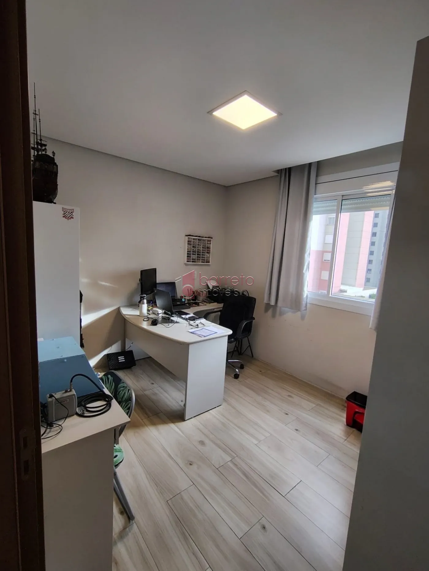 APARTAMENTO COM 02 QUARTOS À VENDA NO CONDOMÍNIO ALTOS DA SAMUEL MARTINS – JARDIM DO LAGO – JUNDIAÍ/SP