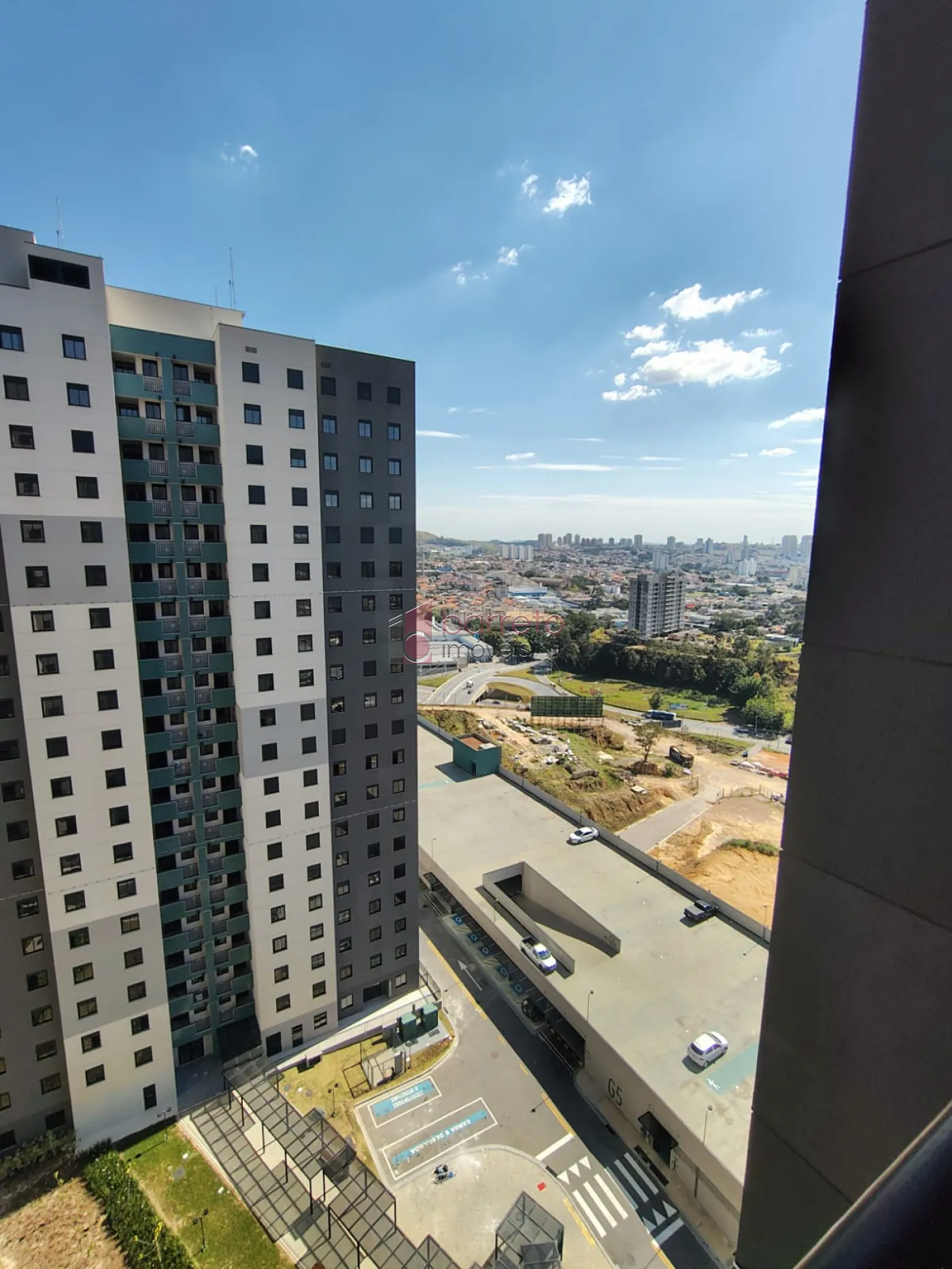 APARTAMENTO COM SUÍTE À VENDA NO CONDOMÍNIO ALTOS DA AVENIDA – JARDIM DO LAGO – JUNDIAÍ/SP