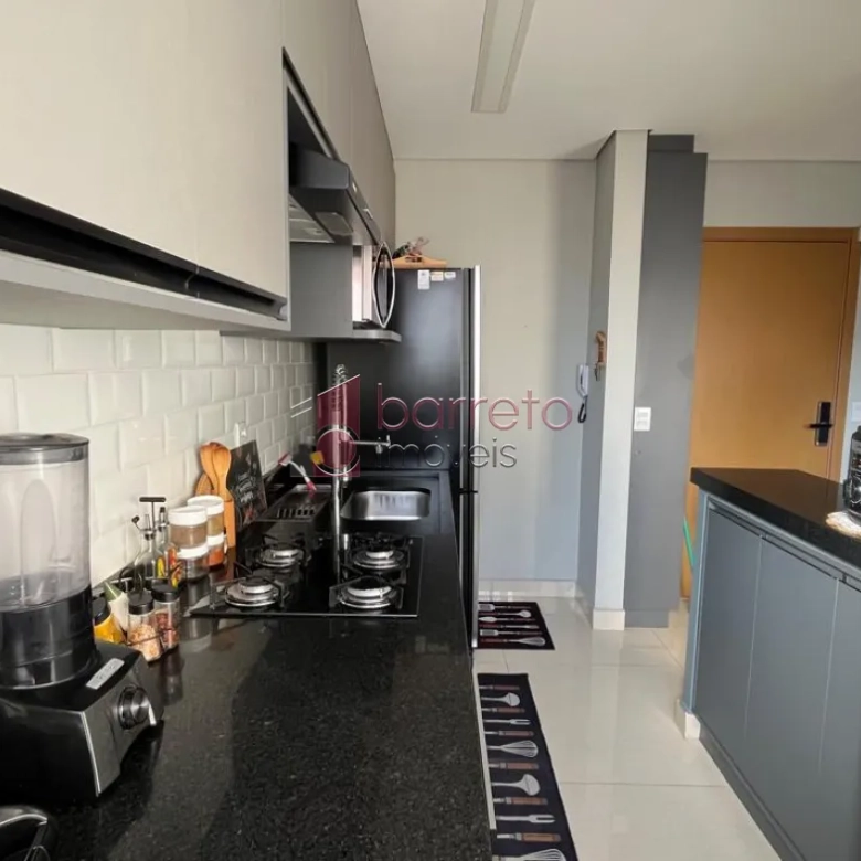 APARTAMENTO COM 02 QUARTOS À VENDA NO CONDOMÍNIO ALTOS DA SAMUEL MARTINS – JARDIM DO LAGO – JUNDIAÍ/SP