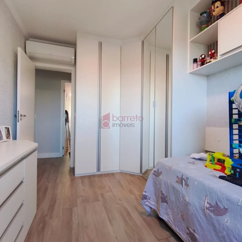 APARTAMENTO À VENDA NO CONDOMÍNIO VILA SERENO EM JUNDIAÍ/SP
