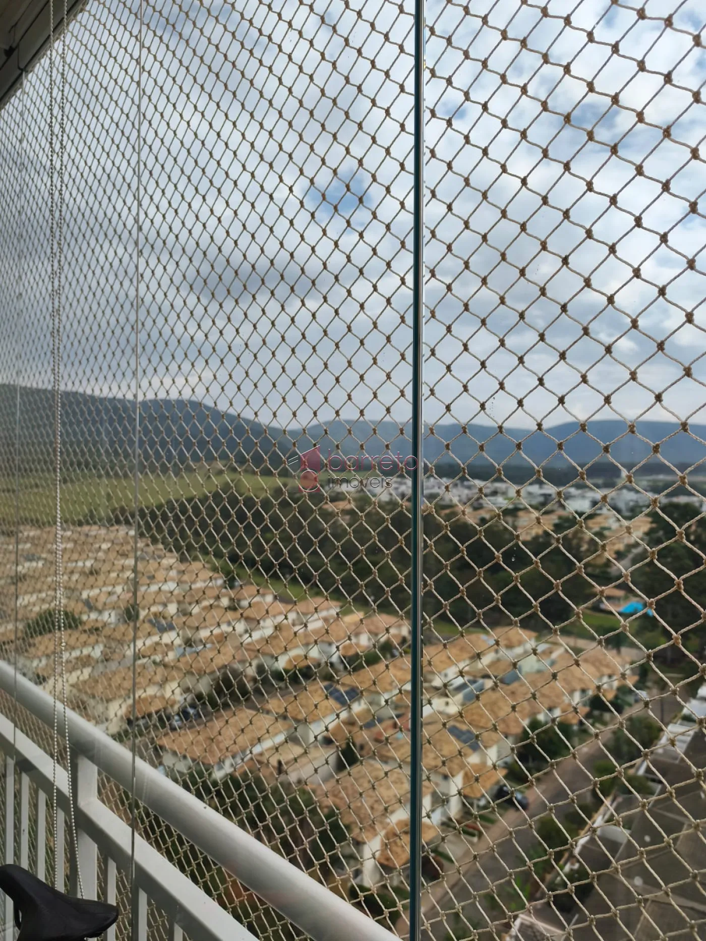 APARTAMENTO À VENDA NO CONDOMÍNIO VILA SERENO EM JUNDIAÍ/SP