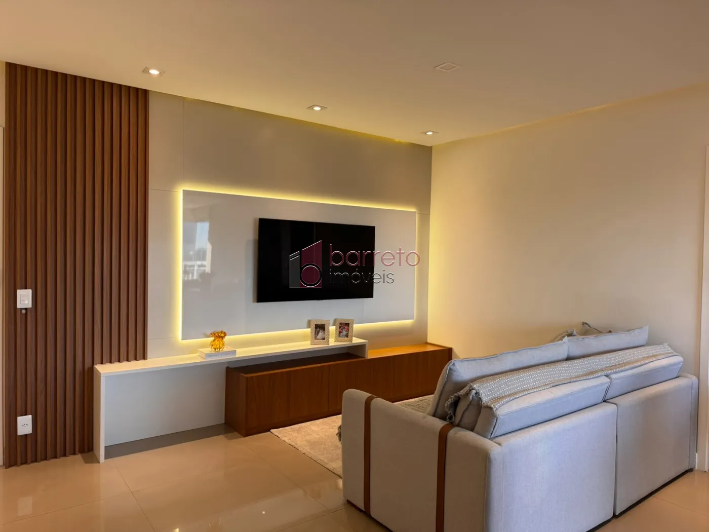 APARTAMENTO À VENDA NO CONDOMÍNIO NATURALE EM JUNDIAÍ/SP