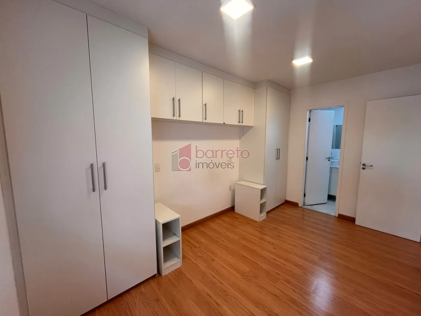 APARTAMENTO PARA LOCAÇÃO  E VENDA NO CONDOMÍNIO CONTEMPORÂNEO NO JARDIM GUANABARA – JUNDIAÍ/SP
