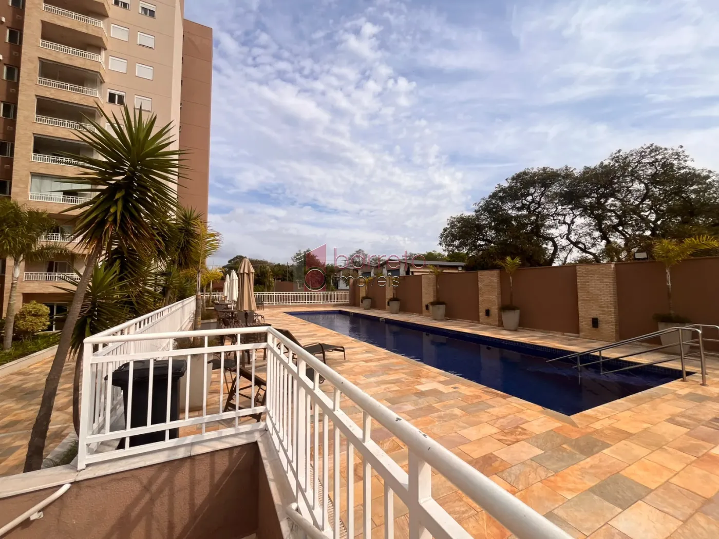 APARTAMENTO PARA LOCAÇÃO  E VENDA NO CONDOMÍNIO CONTEMPORÂNEO NO JARDIM GUANABARA – JUNDIAÍ/SP
