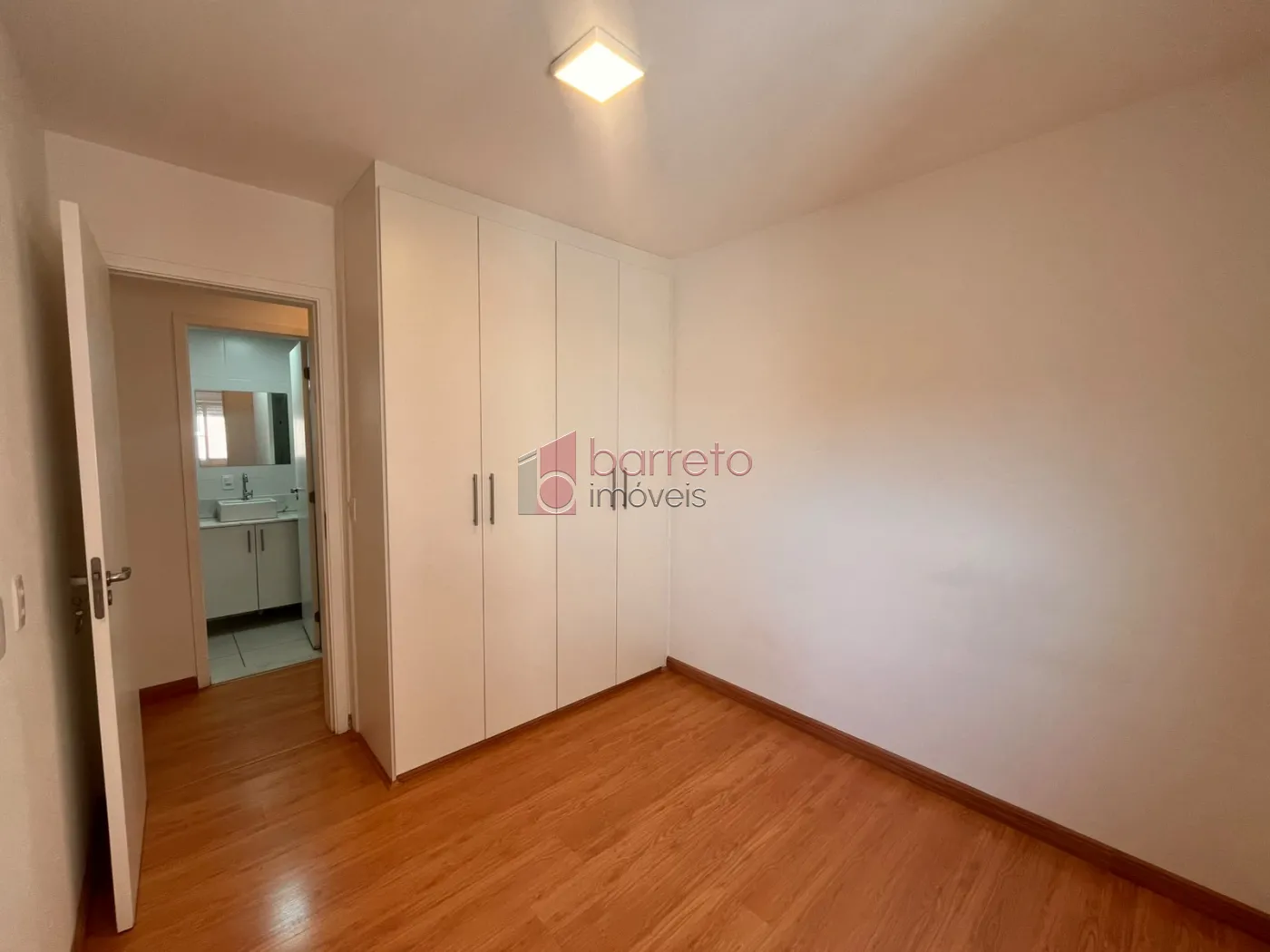 APARTAMENTO PARA LOCAÇÃO  E VENDA NO CONDOMÍNIO CONTEMPORÂNEO NO JARDIM GUANABARA – JUNDIAÍ/SP