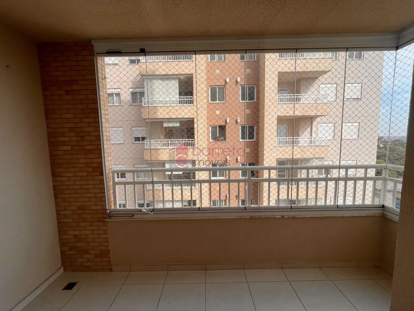 APARTAMENTO PARA LOCAÇÃO  E VENDA NO CONDOMÍNIO CONTEMPORÂNEO NO JARDIM GUANABARA – JUNDIAÍ/SP