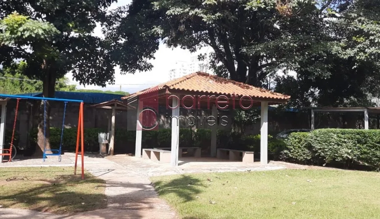 APARTAMENTO À VENDA NO CONDOMÍNIO PARQUE DAS FLORES – JARDIM PITANGUEIRAS EM JUNDIAÍ/SP