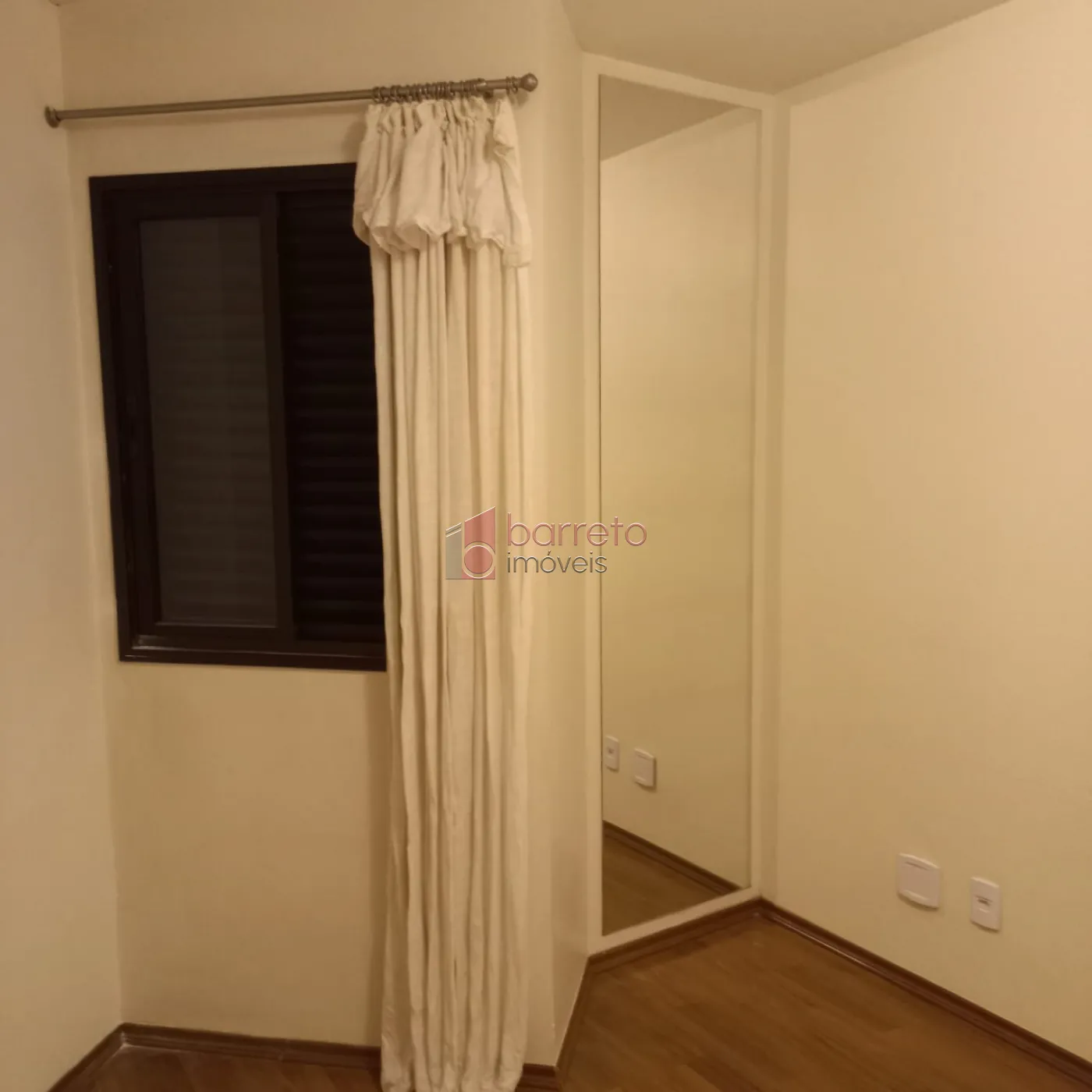 APARTAMENTO À VENDA NO CONDOMÍNIO COLÉGIO FLORENCE – JARDIM PRIMAVERA EM JUNDIAÍ/SP