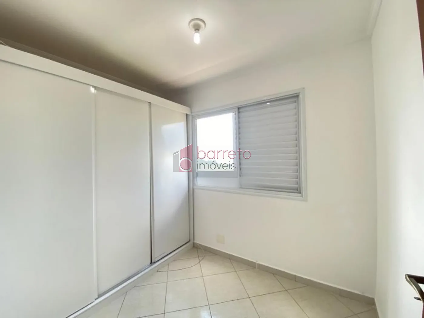APARTAMENTO PARA LOCAÇÃO NO CONDOMÍNIO PIAZZA MARUZZO – JUNDIAÍ/SP